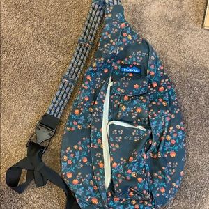 Kavu sling bag